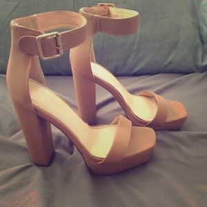 Tan liliana heels